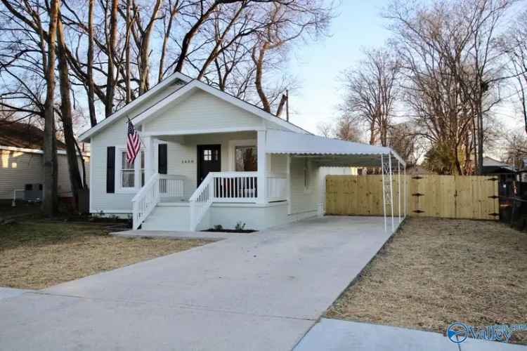 Buy Bungalow in Five Points with 3 Beds 2 Baths and Garden Area