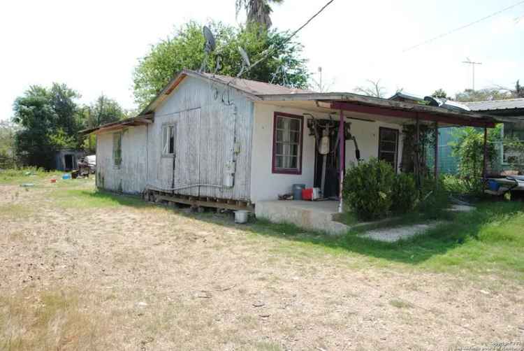 Investment Opportunity Property Near San Antonio