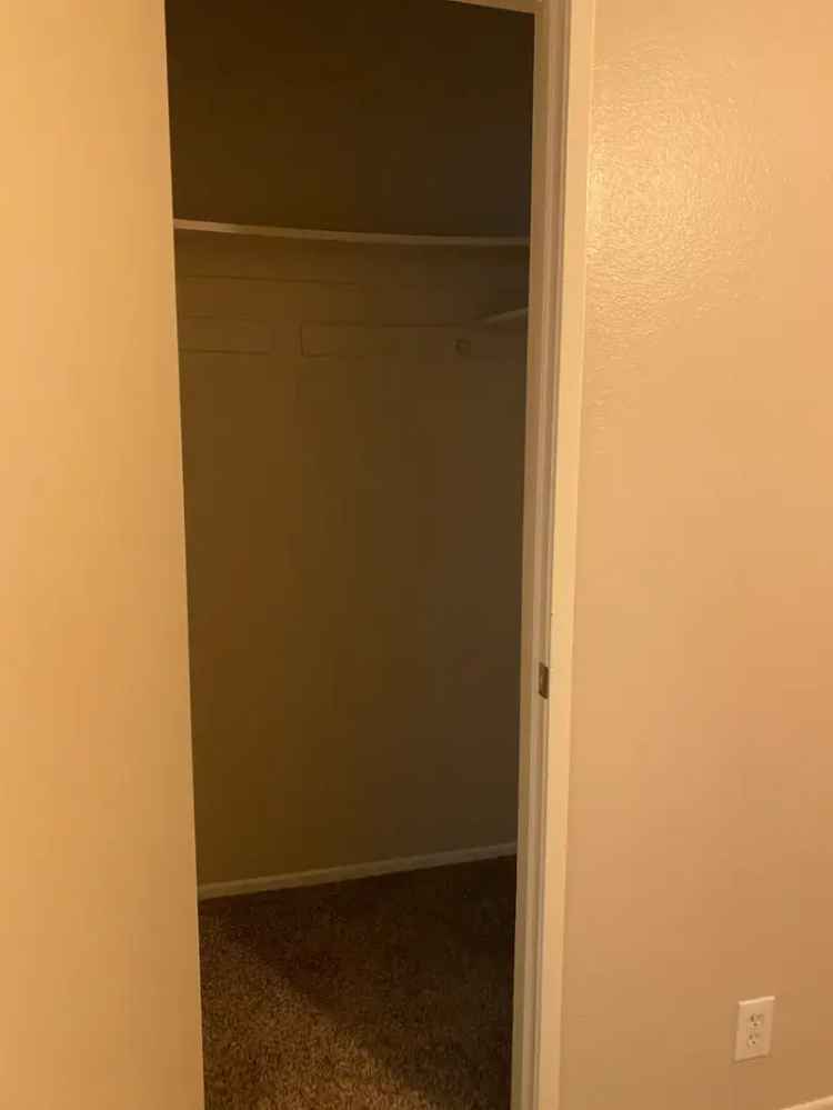 Rent Apartment Unit in Bellflower Newly Remodeled with Storage Space