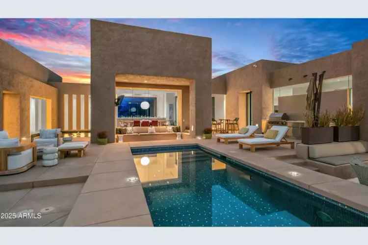 Buy Desert Contemporary House with Golf Course Views in Arizona