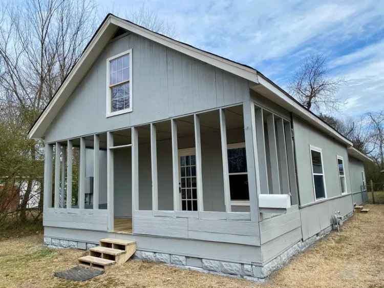 House For Sale in 1202, North College Avenue, Clarksville, Arkansas