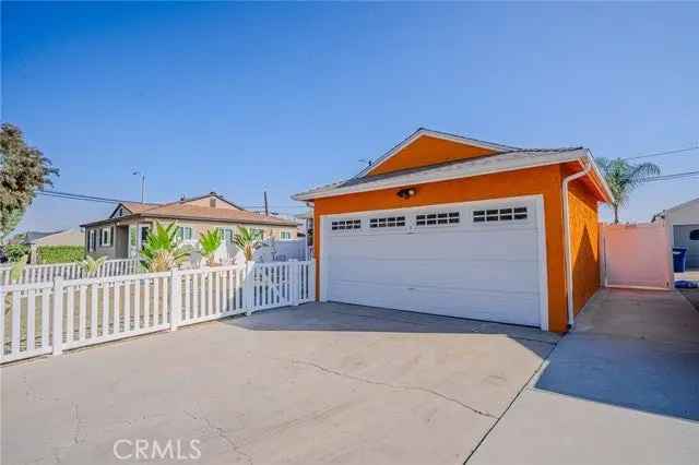 House For Sale in 4840, Maybank Avenue, Lakewood, California