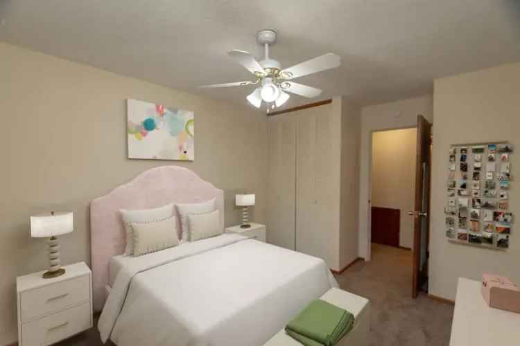 Rent Hampshire House Apartments Near Stores and Restaurants