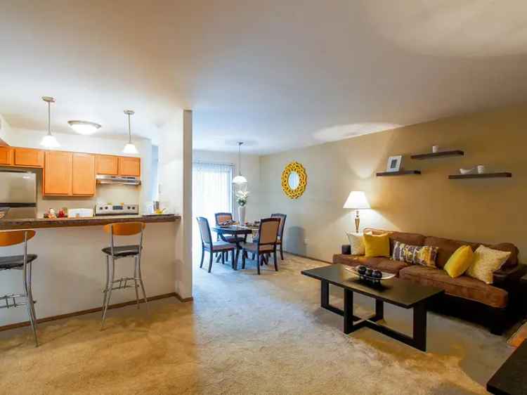 Rent 1 and 2 Bedroom Apartments in Maryland Heights with Great Amenities