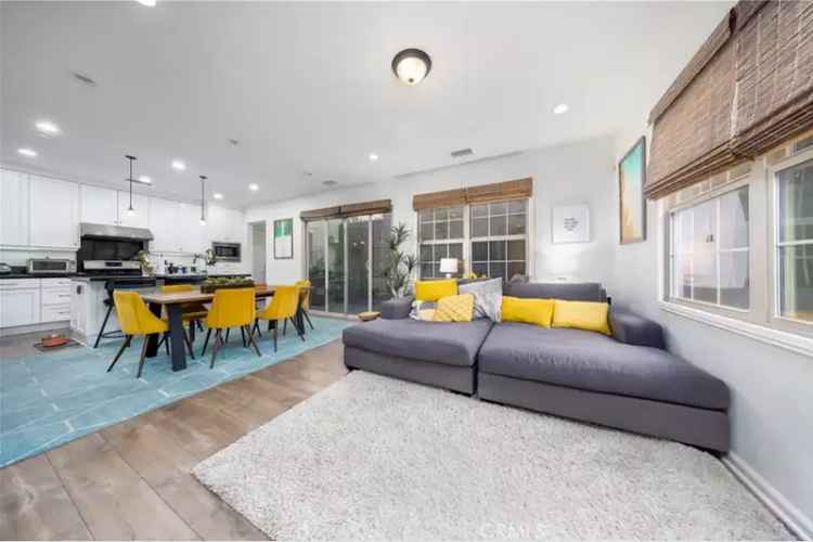 Buy House in Irvine with 3 Bedrooms and Resort-Style Amenities