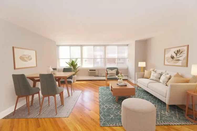 Rent Newly Renovated Apartments Near Northwestern Evanston with Amenities