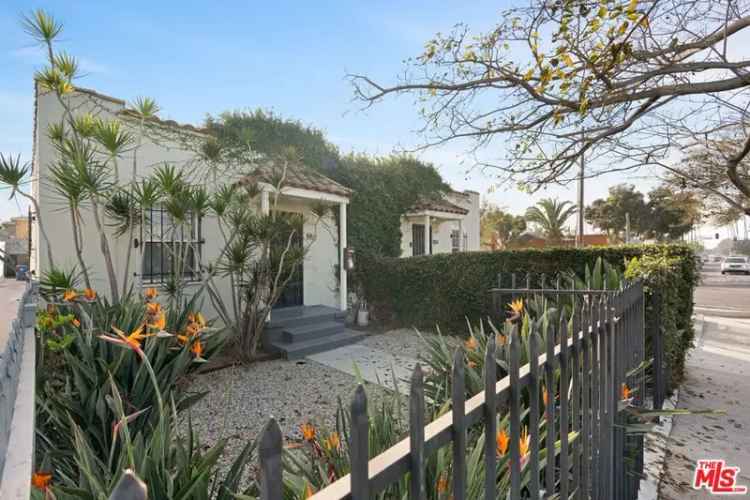 House For Sale in 1952, West 39th Street, Los Angeles, California