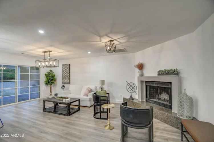 House For Sale in 5910, East Hillery Drive, Scottsdale, Arizona