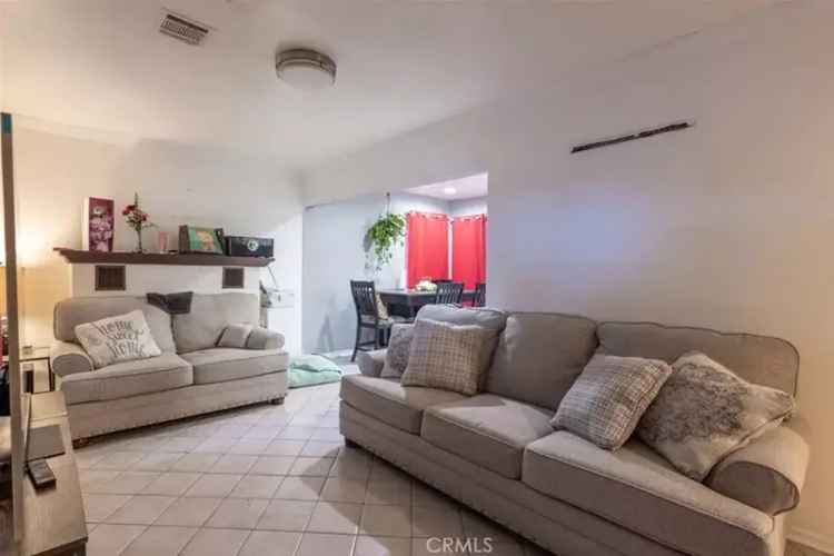 Multi Unit Buy Opportunity in Canoga Park with Spacious Layout