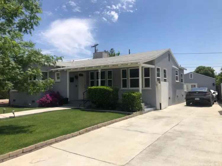 House For Sale in 2817, Alturas Drive, Bakersfield, California