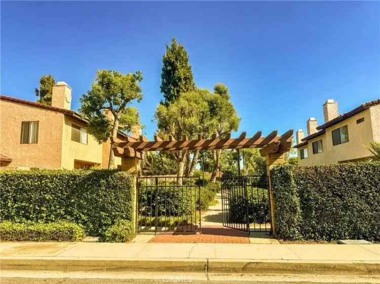 House For Sale in 13706, Ramona Parkway, Baldwin Park, California