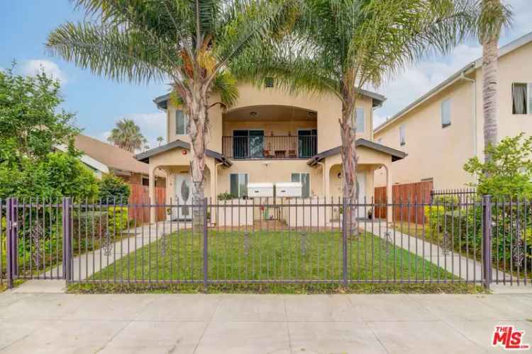 House For Sale in 1152, West 55th Street, Los Angeles, California