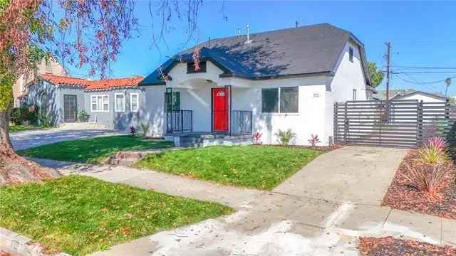 House For Sale in 1513, West 83rd Street, Los Angeles, California