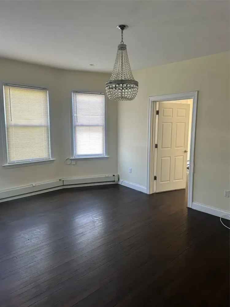 Rent Two-Bedroom Apartment in Rye Brook with Updated Features