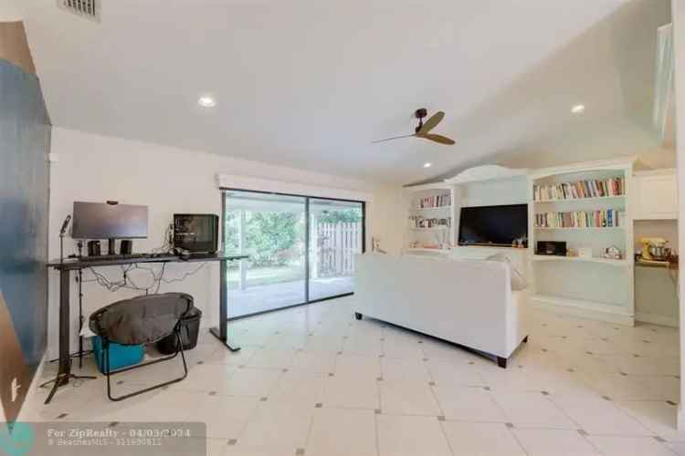 House For Sale in 6, Walcott Drive, Boynton Beach, Florida