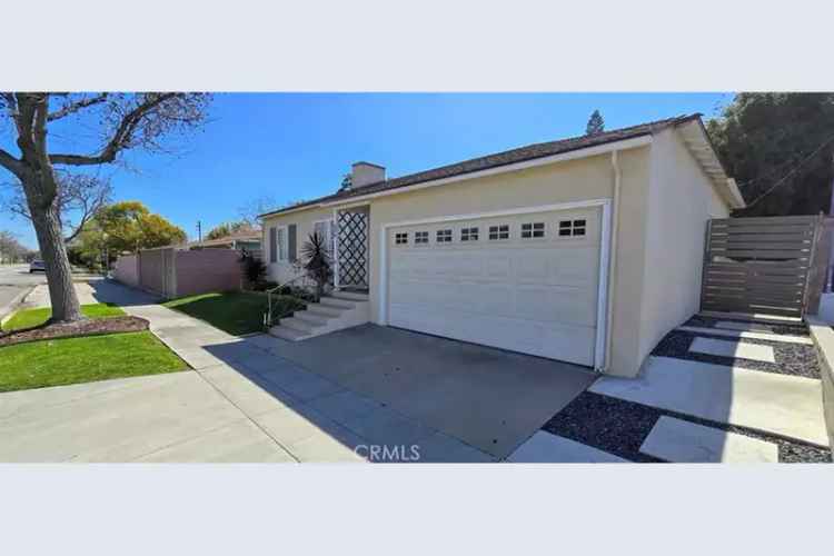 House For Sale in 630, East Bixby Road, Long Beach, California