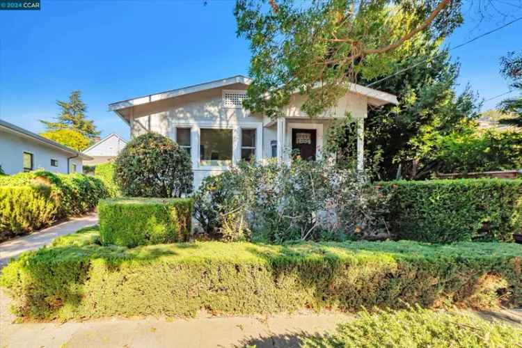 House For Sale in 2115, Alhambra Avenue, Martinez, California