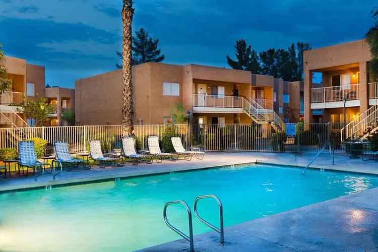 Rent Apartments in Mesa with Spacious Floor Plans and Courtyard Views