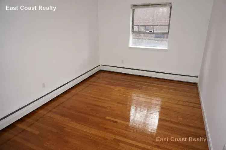 Rent Renovated Apartment in Coolidge Corner with Updated Kitchen