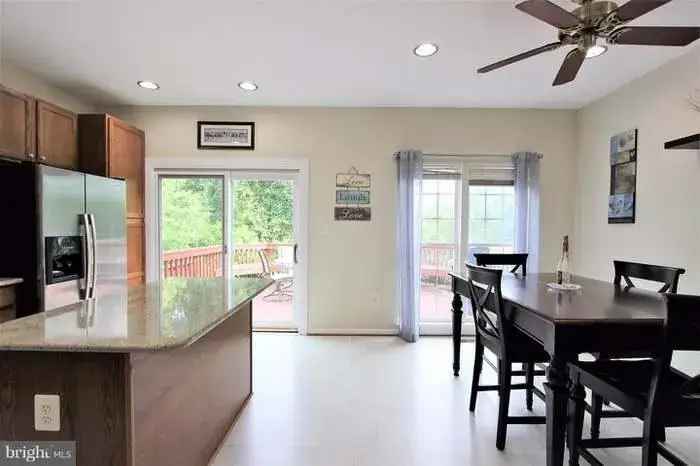 Rent Townhouse with Private Apartment in Dominion Station Community