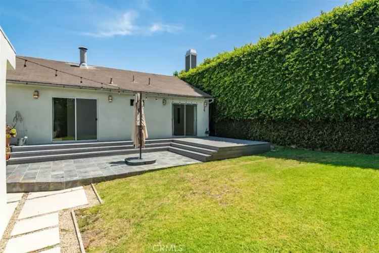 Buy House in Mar Vista with Private Backyard and Modern Amenities