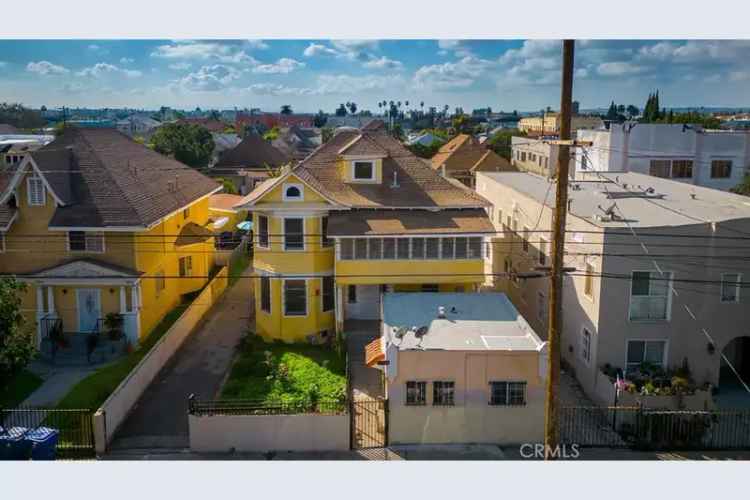 Buy Multi-Family Property in Los Angeles with Detached Bungalow and Modern Amenities