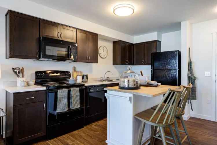 Rent One and Two Bedroom Apartments in SeaTac with Modern Features