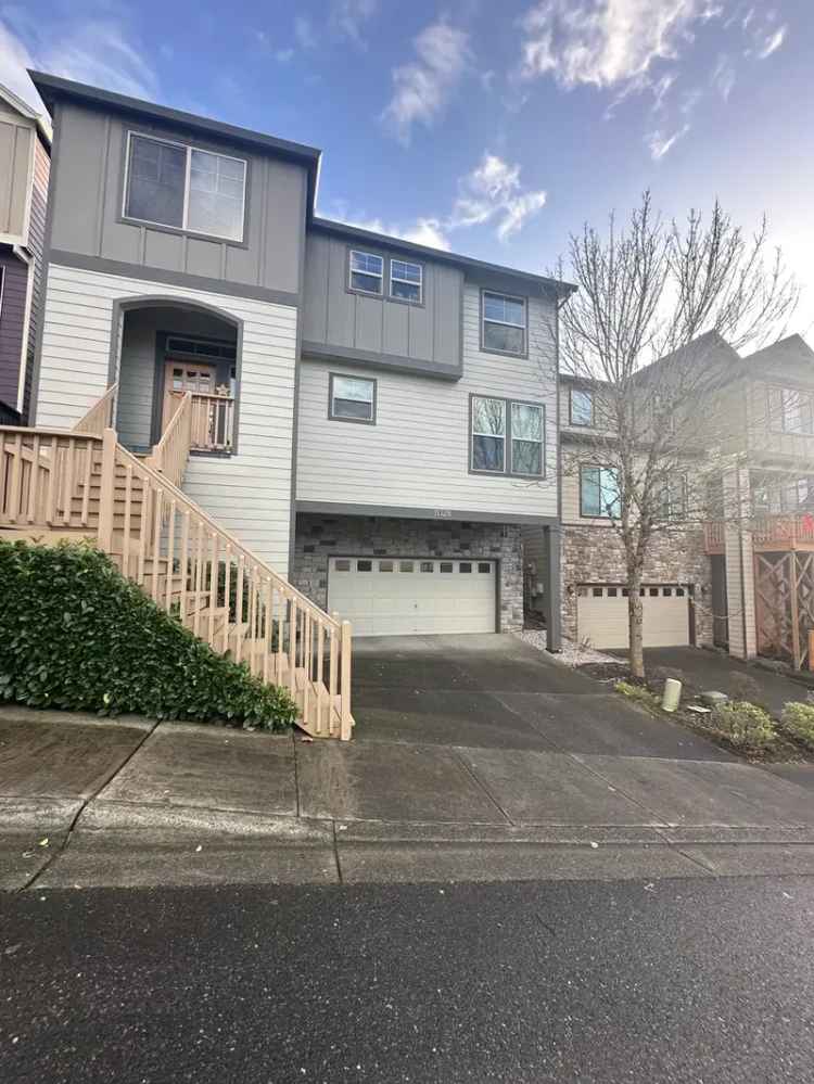 Rent Updated Home in Portland with 3 Bedrooms and Spacious Office