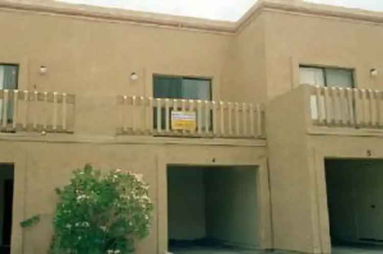 Rent Apartment Unit with 2 Bedrooms and 2.5 Baths in Phoenix