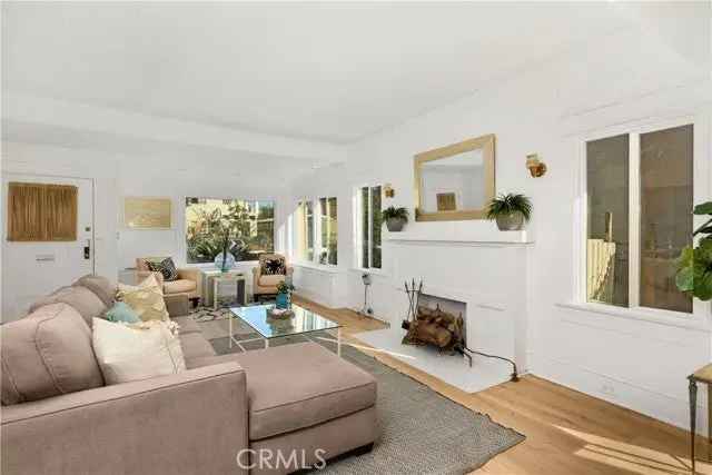 House For Sale in 3959, Denker Avenue, Los Angeles, California