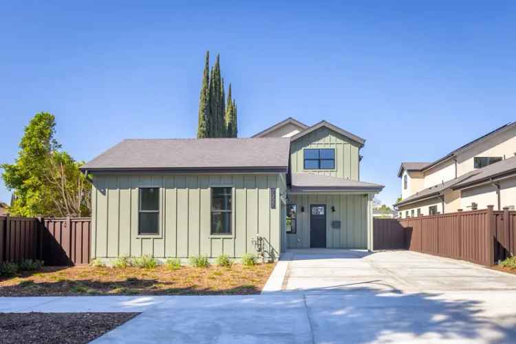 House For Sale in 7327, Whitaker Avenue, Los Angeles, California