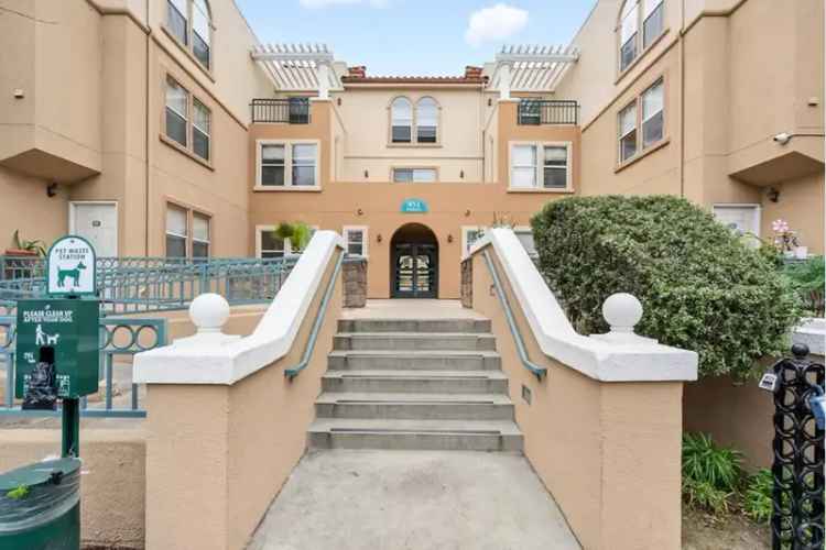 Condo for Rent in San Jose with 2 Bedrooms and Pool Access