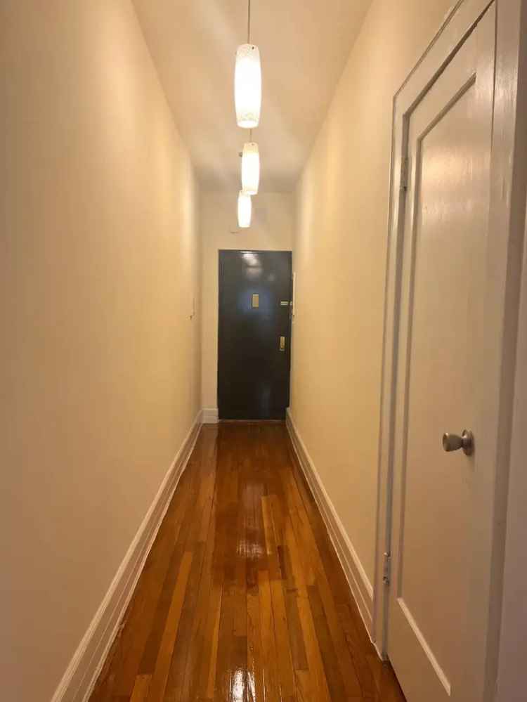 Rent Apartment for Comfort and Convenience in East Orange