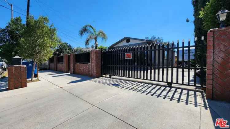 House For Sale in 11146, Burton Street, Los Angeles, California