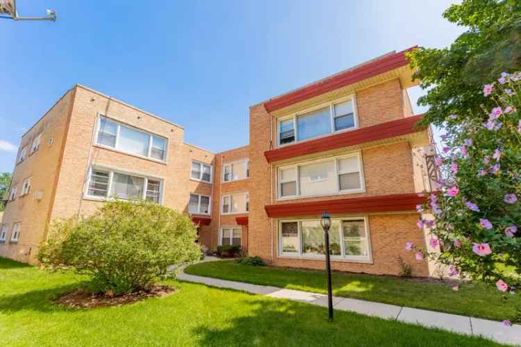 Apartment Rental in Skokie Near Parks and Cultural Attractions