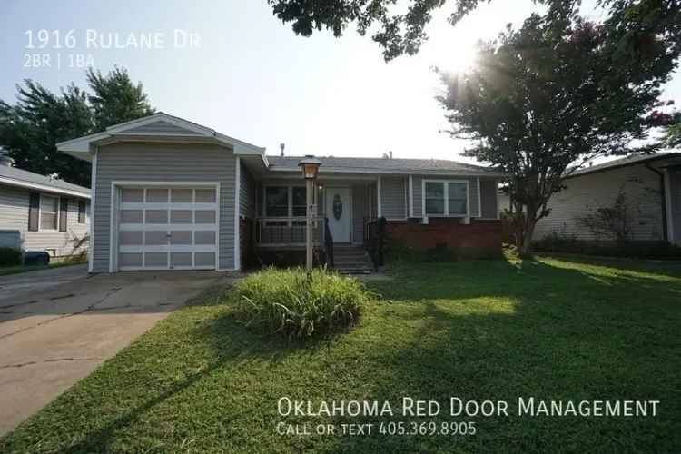 Rent Charming Home with Flexible Layout in Midwest City