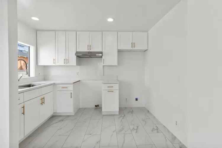 Rent Beautifully Renovated Duplex Apartment in Prime Location