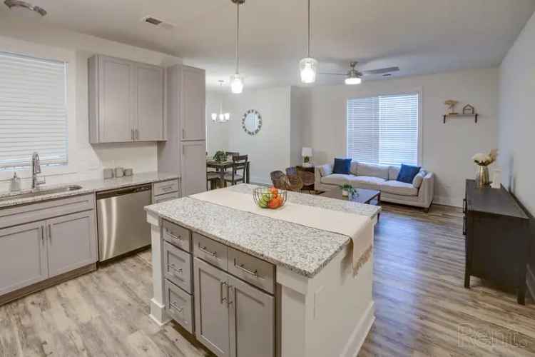 Rent Modern Apartments in Fox Crossing Durham with Luxury and Convenience