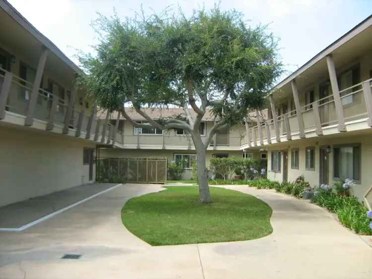 Rent Apartments in Gated Community Near Triangle Square and Newport Beach