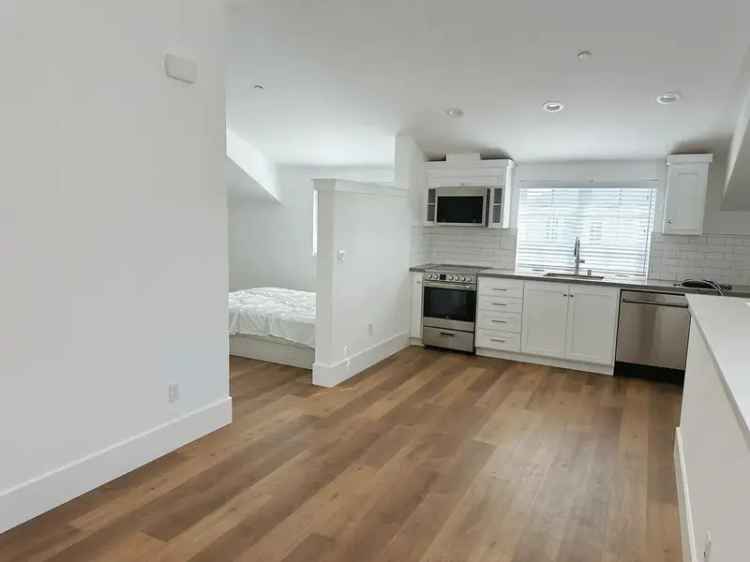 Rent Apartment Unit Newly Built with Stylish Interior and Climate Control