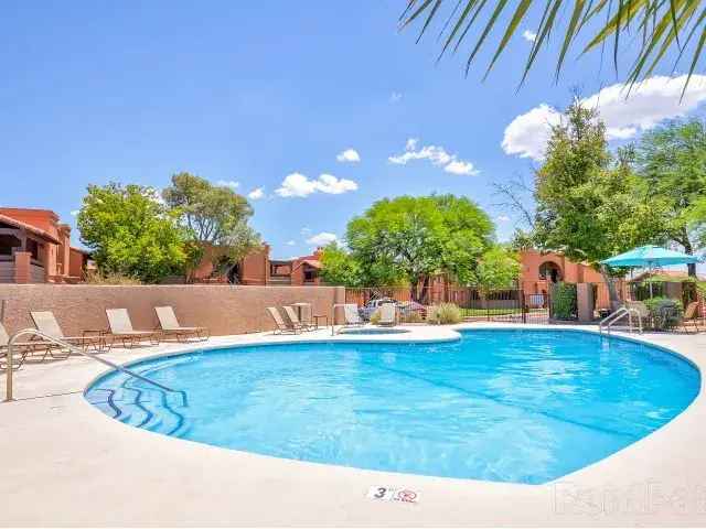 Rent Apartments with Cutting Edge Amenities Near Mt Lemmon