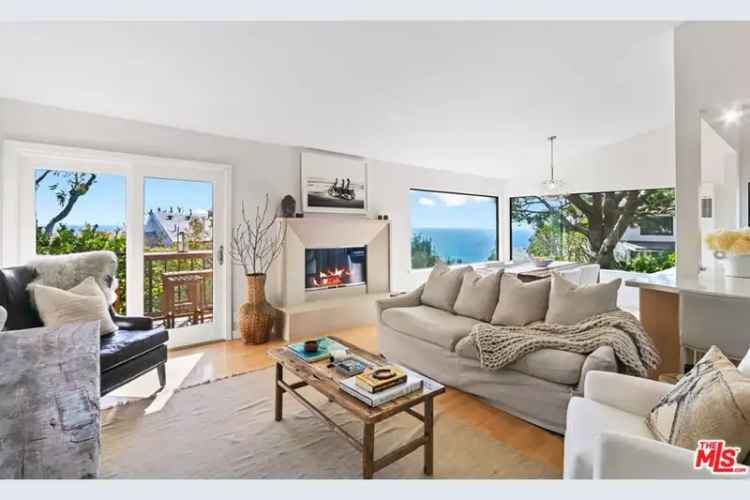 House For Sale in 6801, Seawatch Lane, Malibu, California