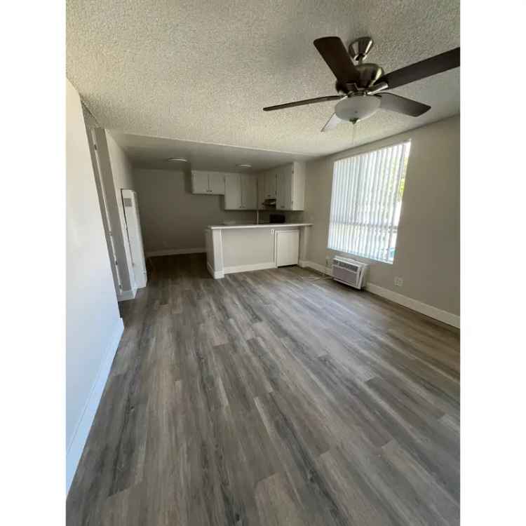 Rent Apartment Near Knott's Berry Farm and Disneyland with Great Amenities