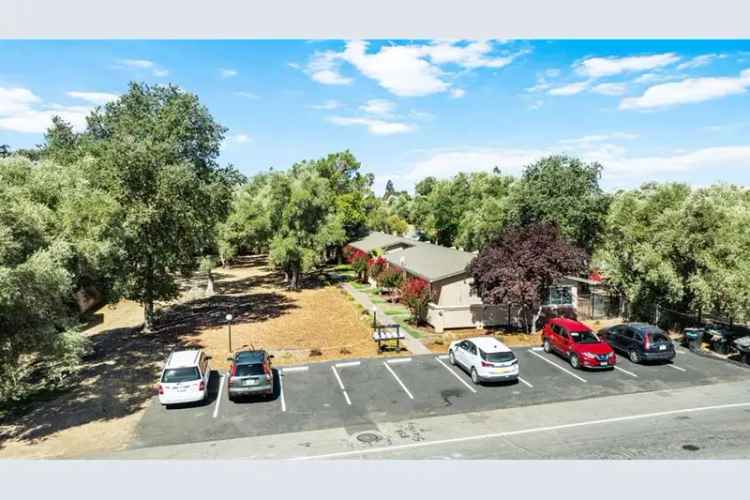 Rent Multi Family Apartment Community in Carmichael Sacramento