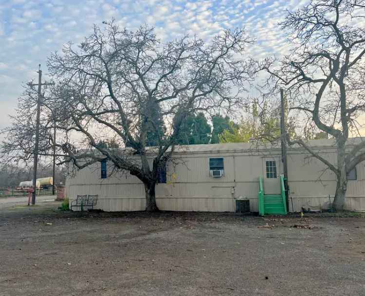 Rent Spacious Mobile Home in Yuba City Countryside with New Kitchen Features