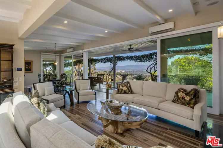 House For Sale in 14347, Mulholland Drive, Los Angeles, California