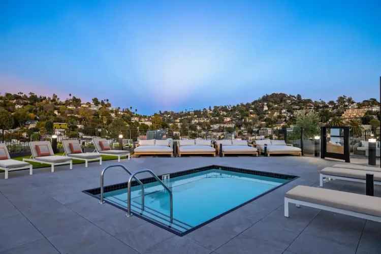 Rent Apartments in Silver Lake with Premium Amenities and City Views