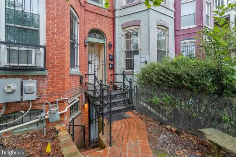 House For Sale in 1114, Florida Avenue Northeast, Washington, District of Columbia