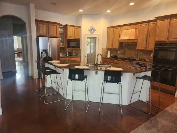 Rent Beautiful Single Story House in El Dorado Hills with Spacious Features