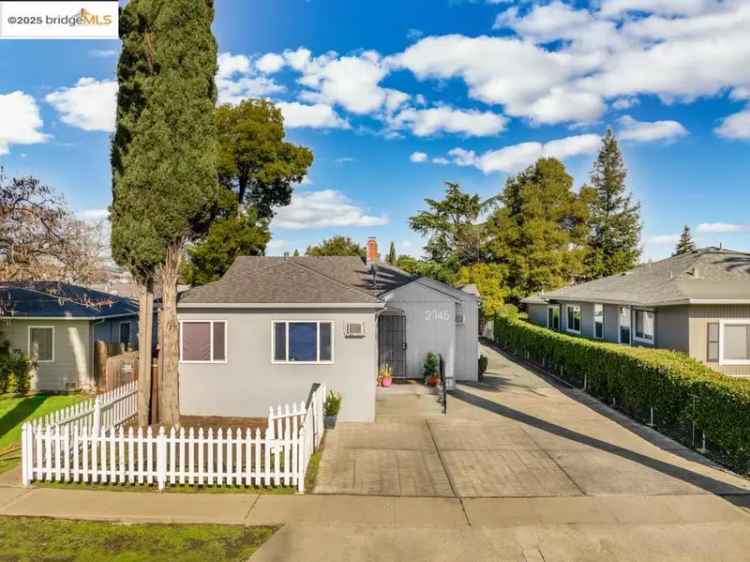 House For Sale in 2745, Concord Boulevard, Concord, California